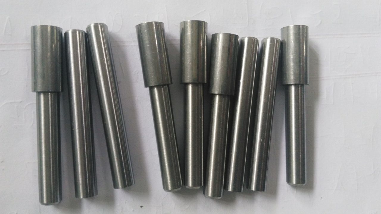 鄧祖強(qiáng)老板的精密零配件