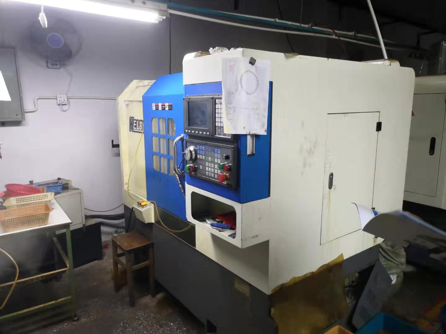 現(xiàn)在機(jī)器擺在一樓，總的有六~七臺(tái)機(jī)，六臺(tái)機(jī)是中山凱恩利機(jī)械的。其中36機(jī)5臺(tái)，46機(jī)1臺(tái)